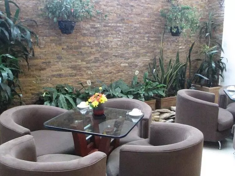 בית מלון כפרי Platinum Suite