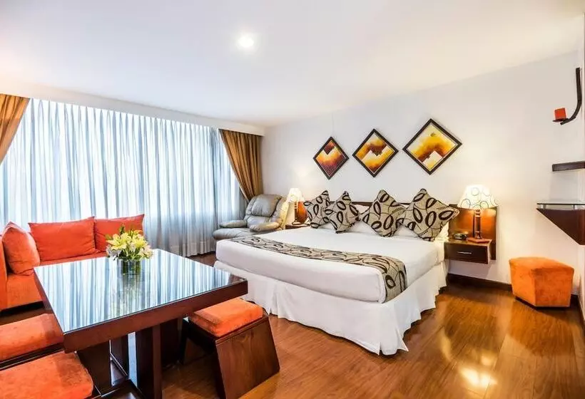 בית מלון כפרי Platinum Suite