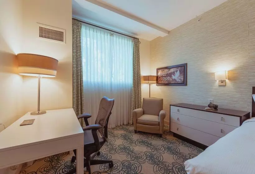 فندق Skyler Syracuse Tapestry Collection By Hilton