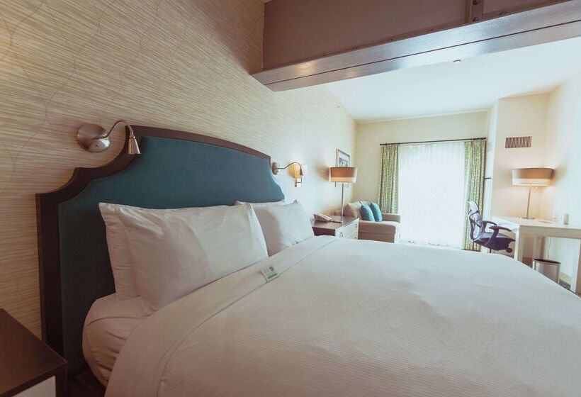 Otel Skyler Syracuse Tapestry Collection By Hilton