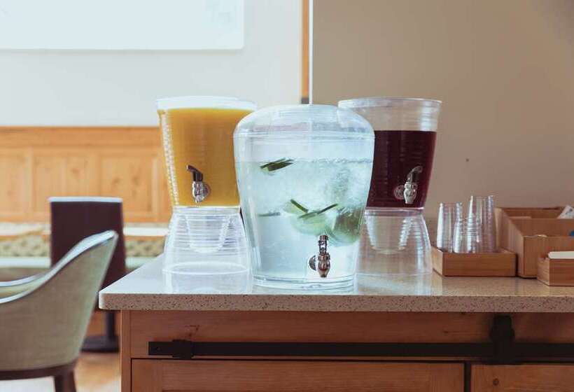 Otel Skyler Syracuse Tapestry Collection By Hilton