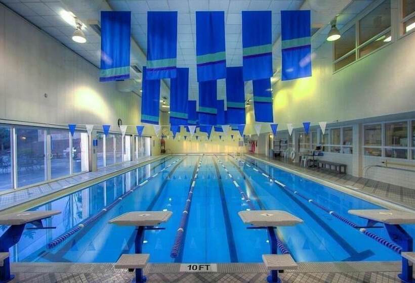 فندق Spokane Club