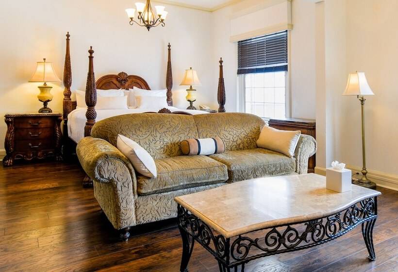 فندق Spokane Club