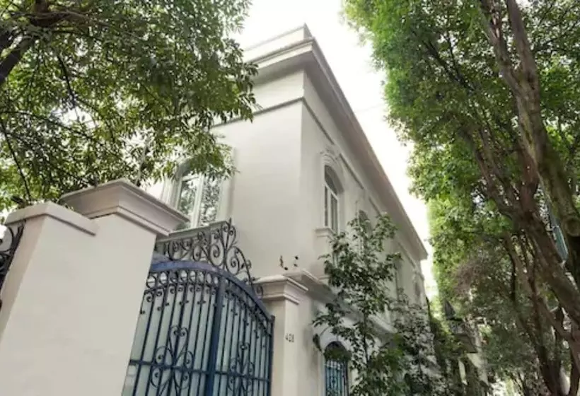 هتل Villa Condesa