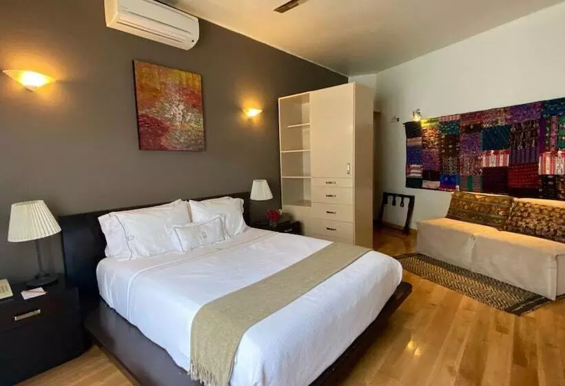 هتل Villa Condesa