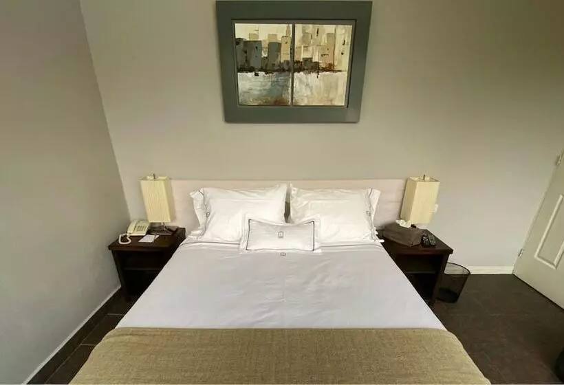 هتل Villa Condesa