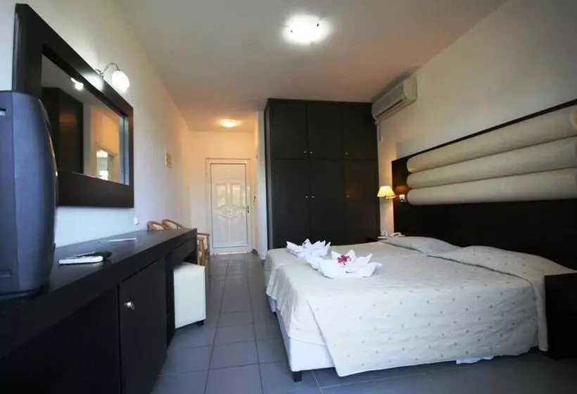 ホテル Zorbas Beach