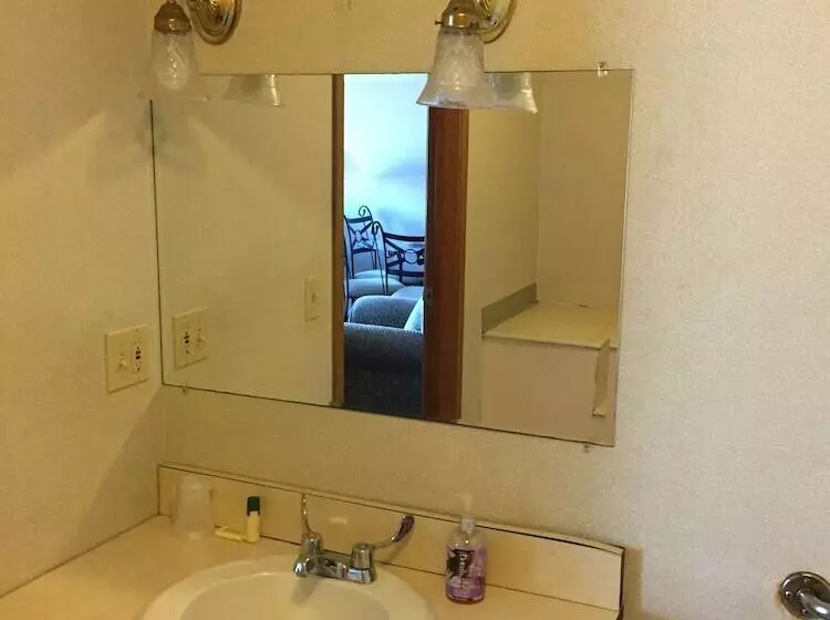 Мотель Beachfront White Sands