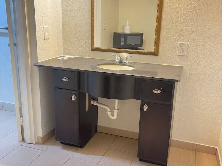 מוטל Budget Inn Pecos