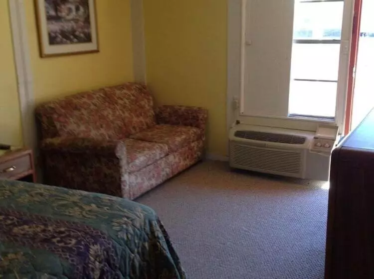 汽车旅馆 Sportsman Inn And Suites