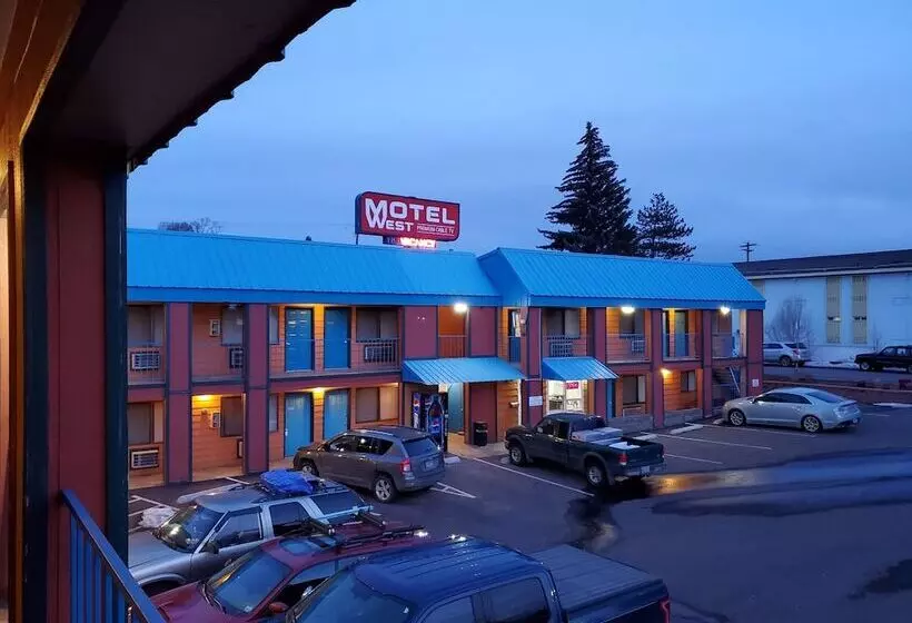 Motel West