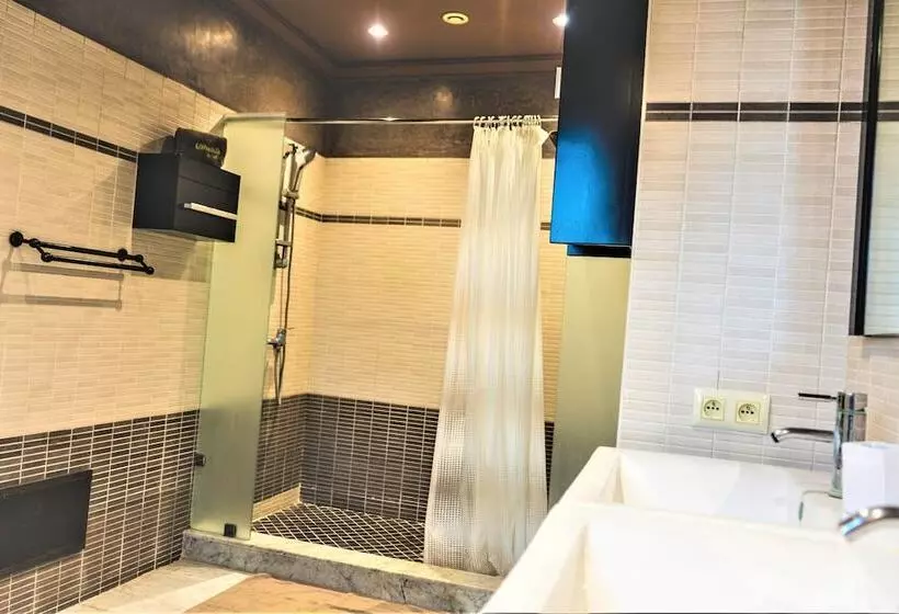 Riad Ushuaia La Villa   Centre Marrakech