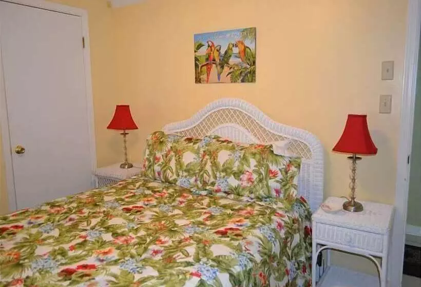 Sunswept Condominiums