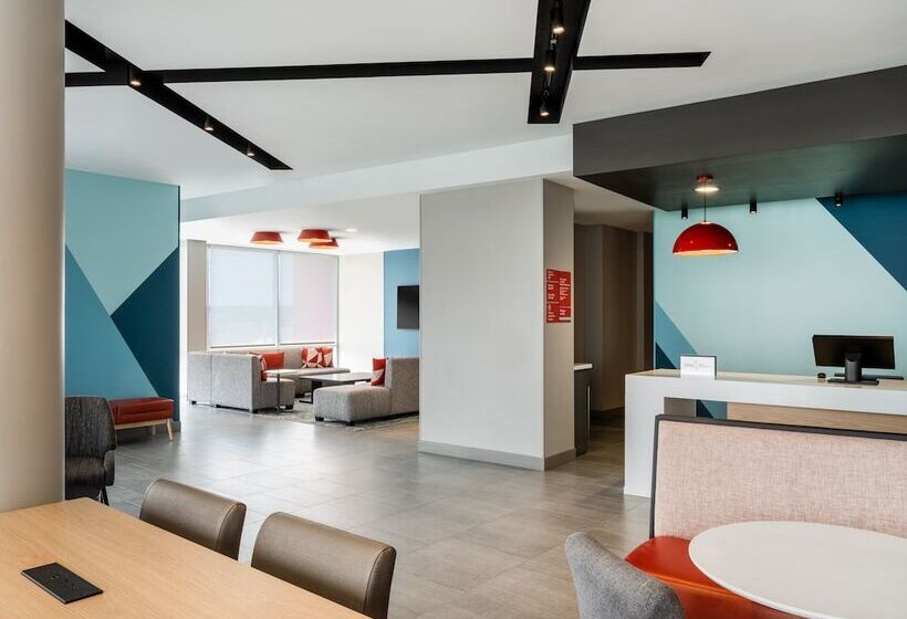 Avid Hotel Toronto Vaughan Southwest, An Ihg