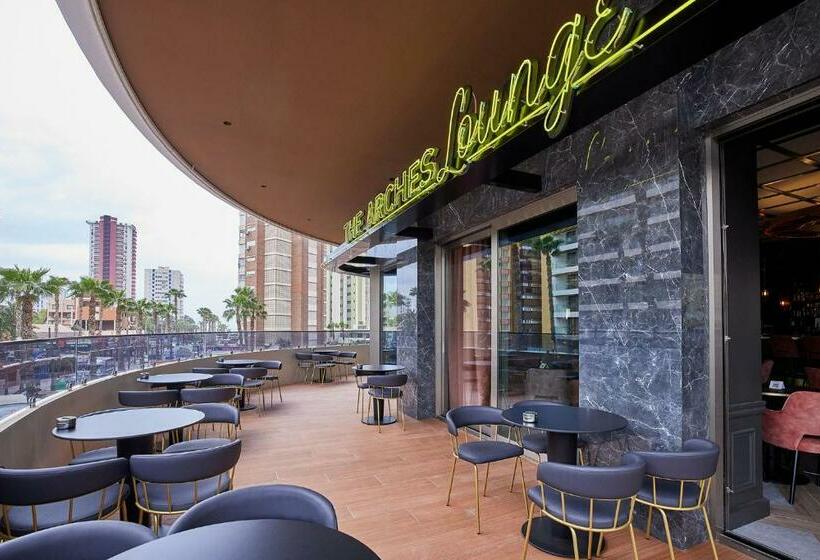 هتل Gold Arcos 4* Sup