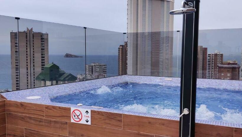 هتل Gold Arcos 4* Sup