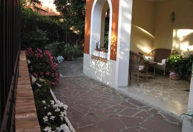 تختخواب و صبحانه Ca  San Rocco