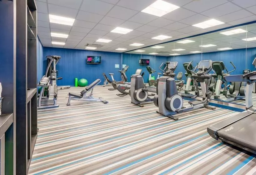 בית מלון כפרי Aloft Cupertino