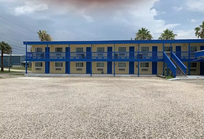 Отель American Inn Port O Connor