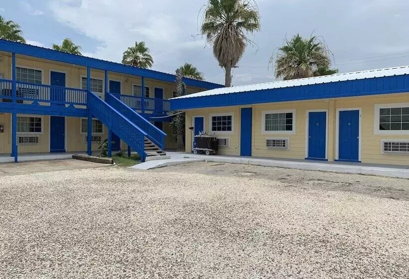 Отель American Inn Port O Connor