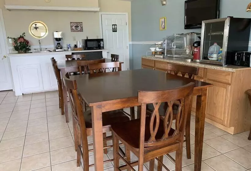 Отель American Inn Port O Connor