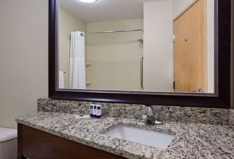 Отель Americinn By Wyndham Osage