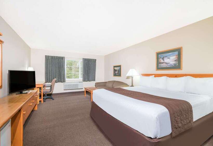 Hotel Baymont By Wyndham Baxter/brainerd Area