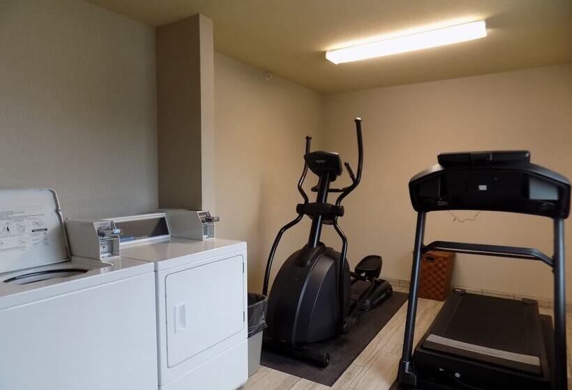 Cobblestone Hotel & Suites   Seward