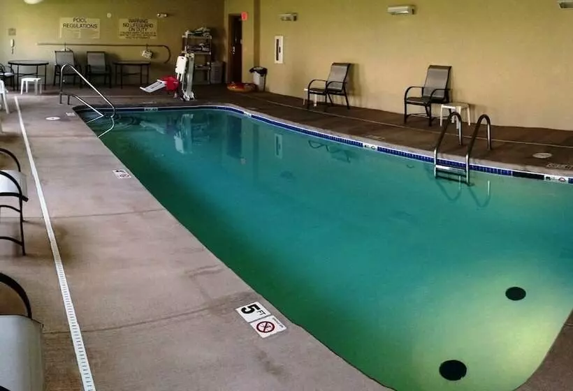 Cobblestone Hotel & Suites   Seward