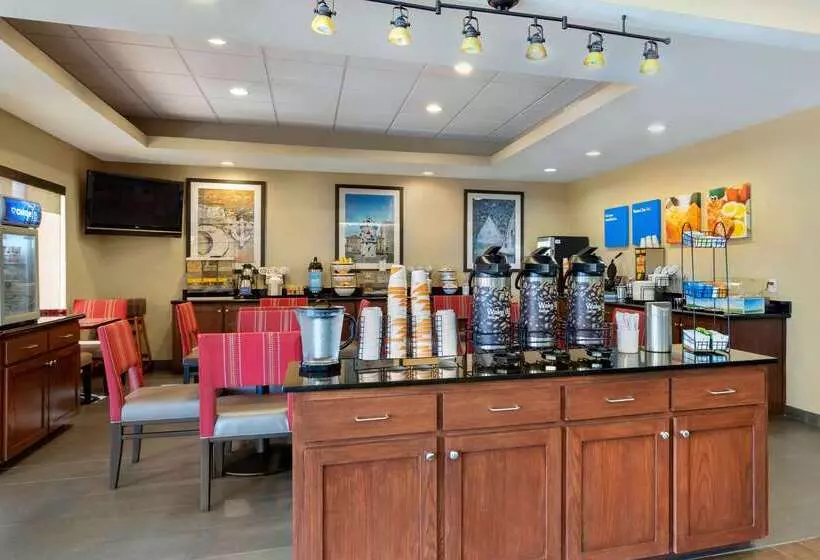 Отель Comfort Inn & Suites Port Arthurport Neches