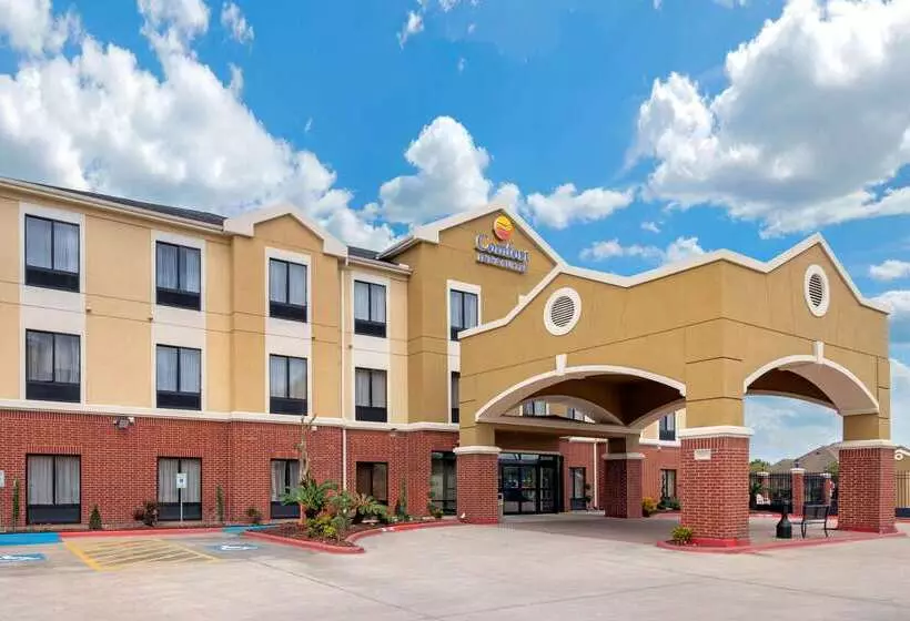 Отель Comfort Inn & Suites Port Arthurport Neches