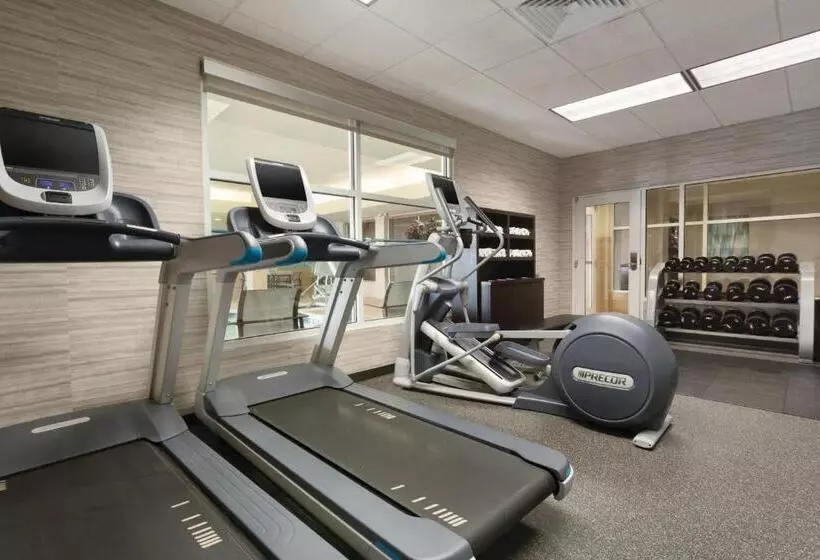 Отель Courtyard By Marriott Fort Smith Downtown