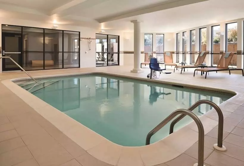 酒店 Courtyard By Marriott Salisbury