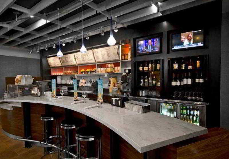 فندق Courtyard By Marriott Salisbury