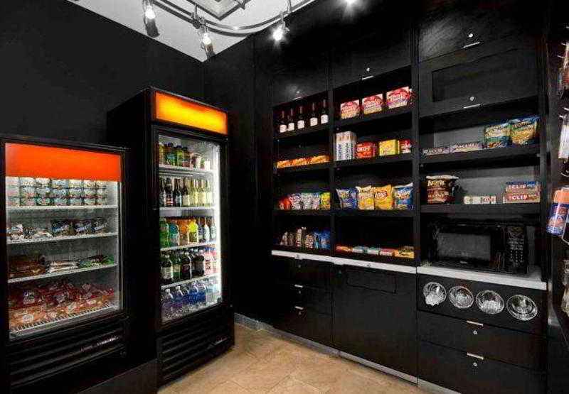 فندق Courtyard By Marriott Salisbury