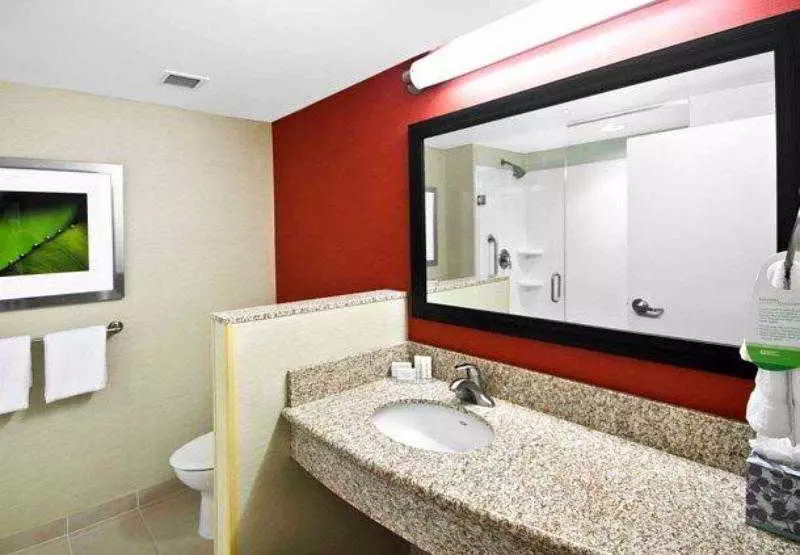 酒店 Courtyard By Marriott Salisbury