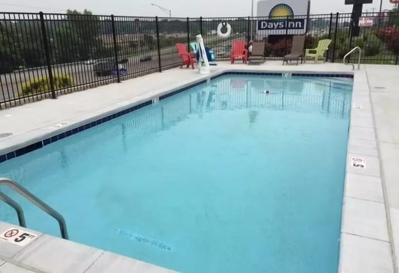 호텔 Days Inn By Wyndham Independence