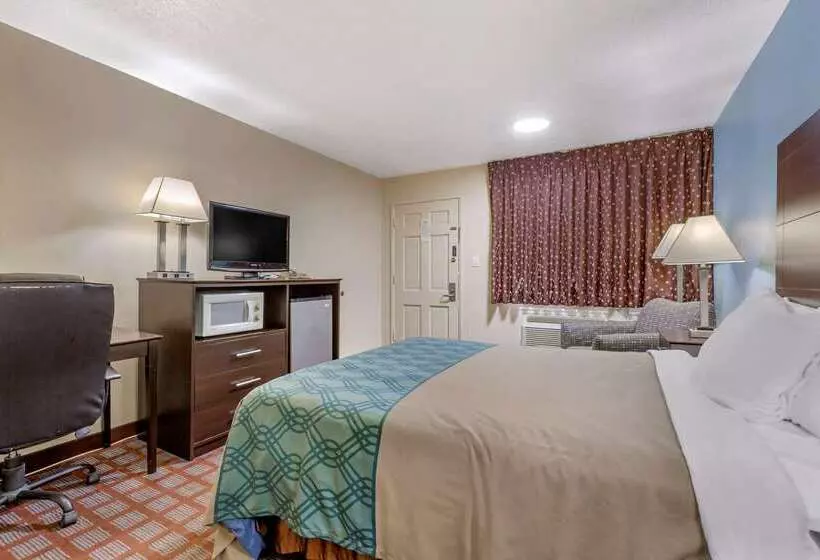 בית מלון כפרי Econo Lodge Woodstock Shenandoah Valley I 81