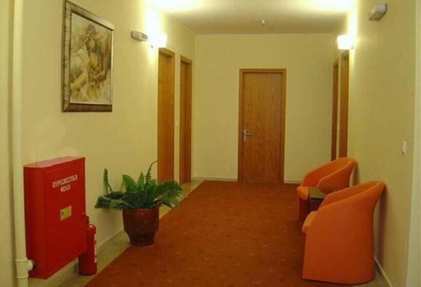 בית מלון כפרי Elysee