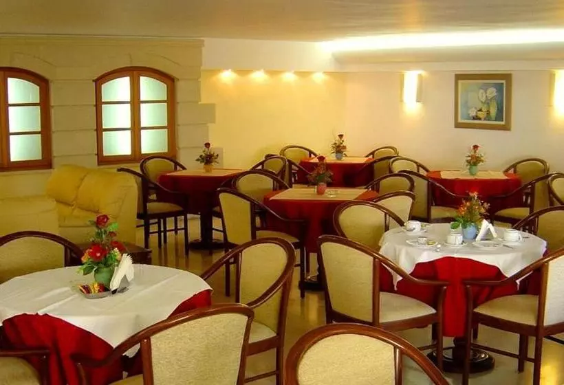 בית מלון כפרי Elysee