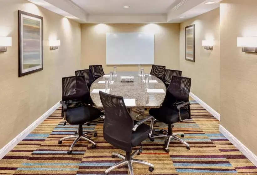 ホテル Fairfield Inn & Suites Jacksonville Butler Boulevard