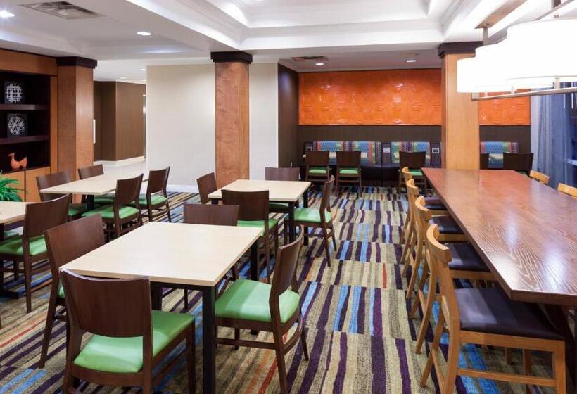 فندق Fairfield Inn & Suites Jacksonville Butler Boulevard