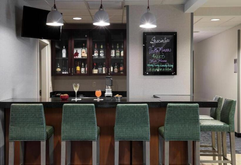 فندق Fairfield Inn & Suites Kansas City Overland Park