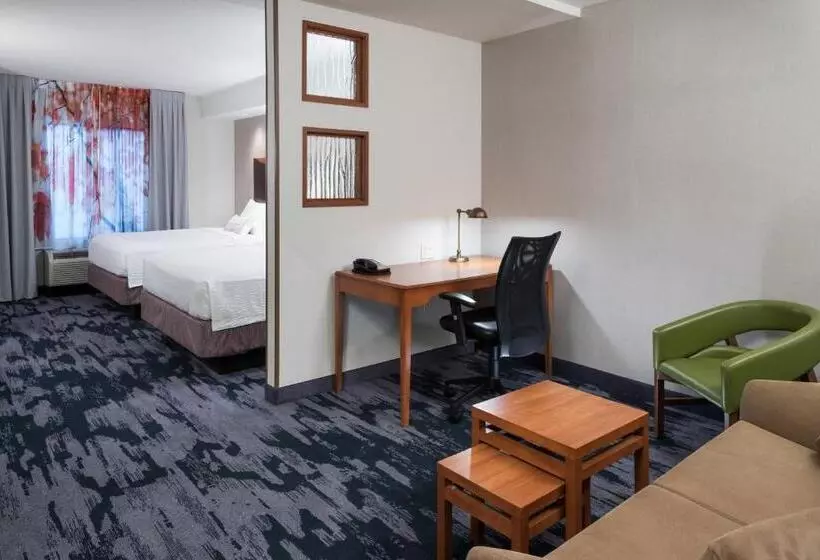 ホテル Fairfield Inn & Suites Kansas City Overland Park
