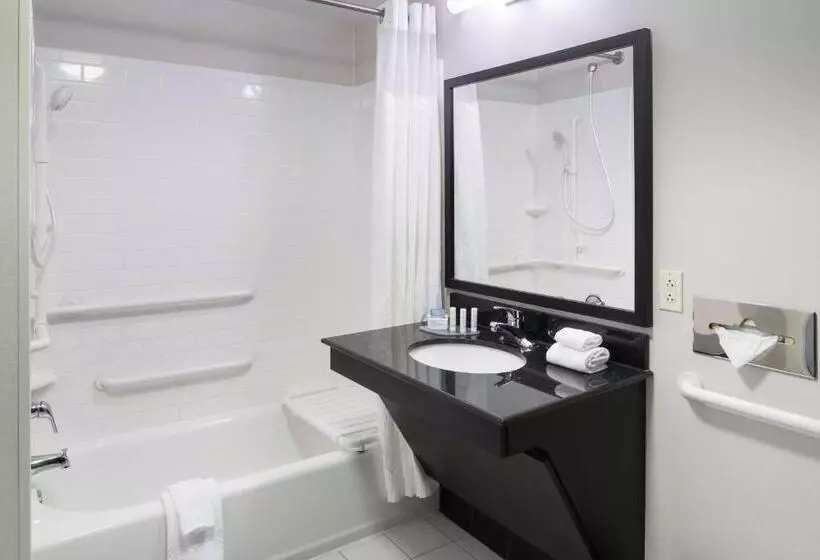 ホテル Fairfield Inn & Suites Kansas City Overland Park