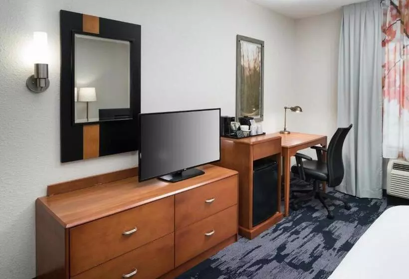 ホテル Fairfield Inn & Suites Kansas City Overland Park