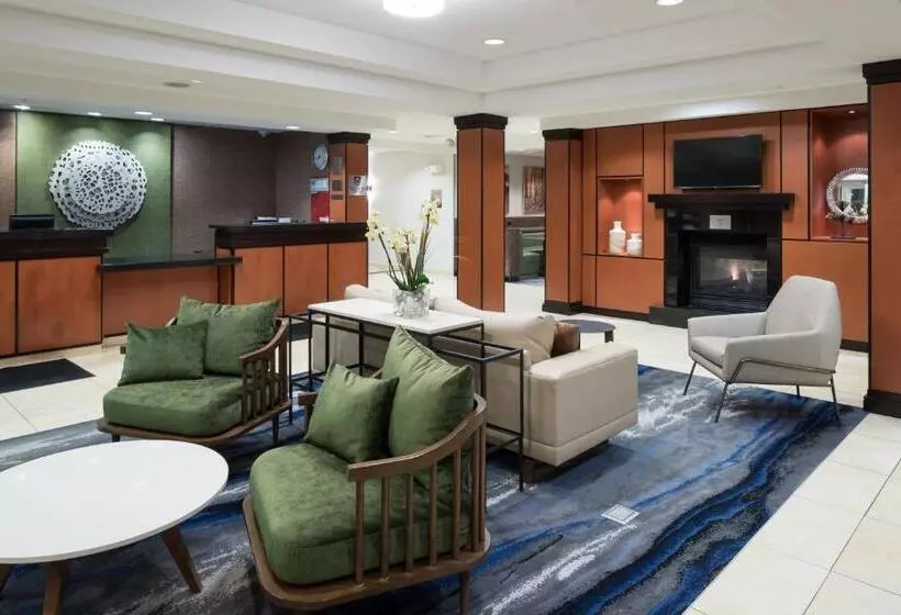 ホテル Fairfield Inn & Suites Kansas City Overland Park