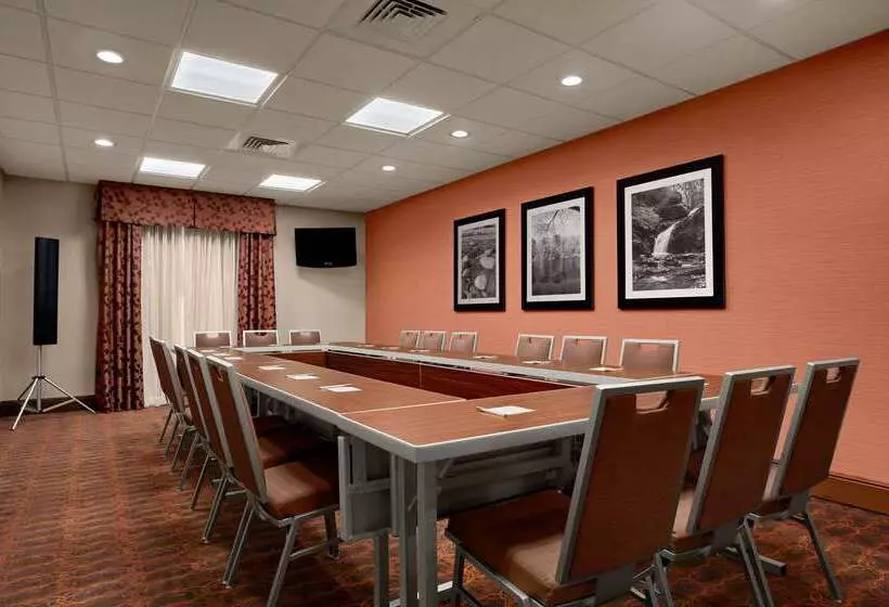 ホテル Hampton Inn Magnolia