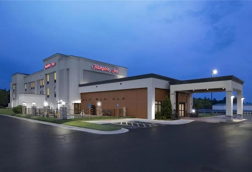 ホテル Hampton Inn Magnolia