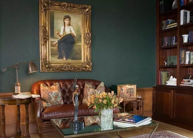 בית מלון כפרי Inn At 202 Dover